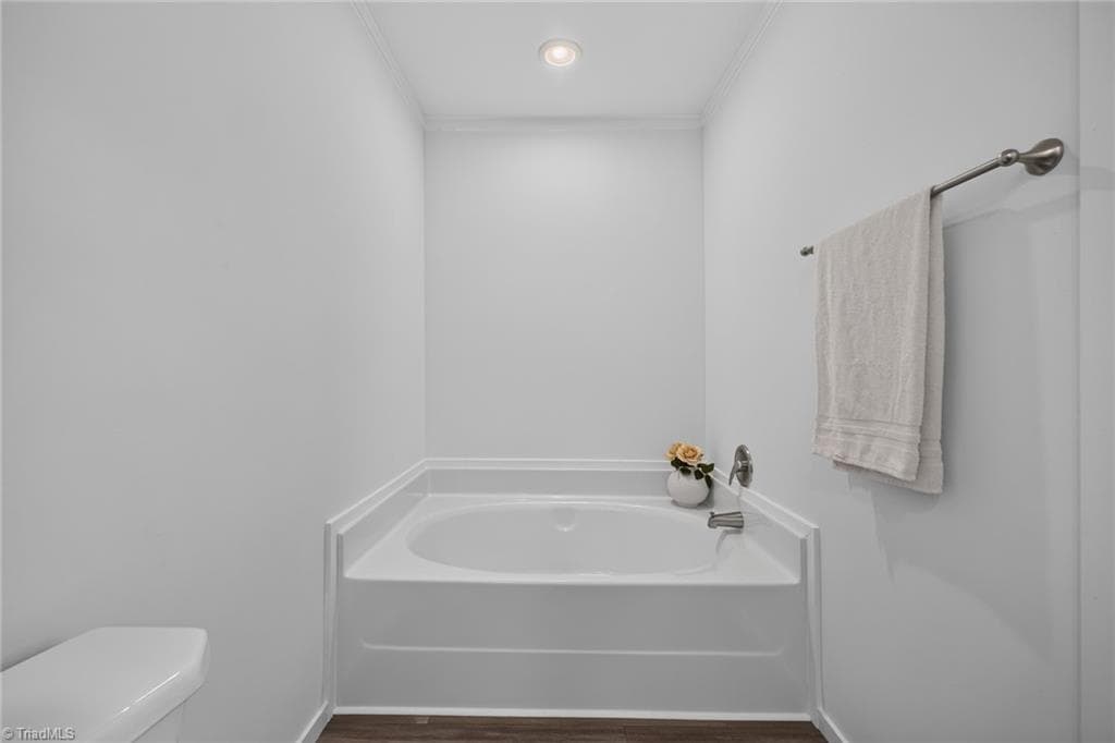 Manufactured Home at 202 Christophers Court, Lexington NC 27295, Lexington, photo 27 of 41
