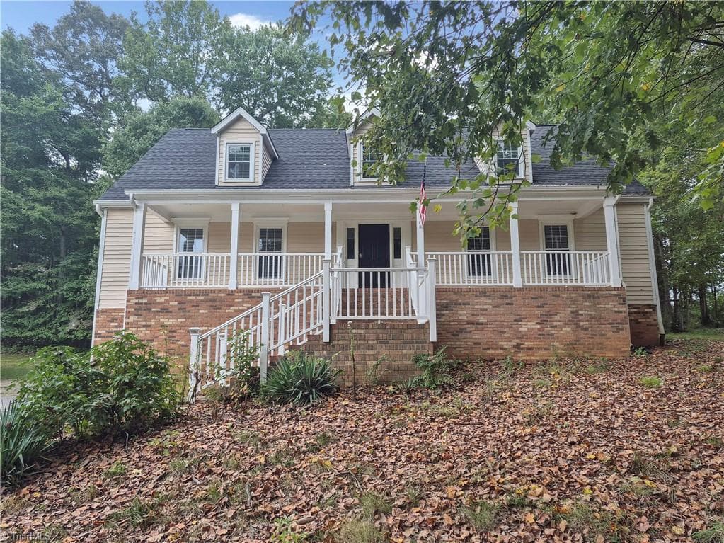 5710 Windworth Drive, Winston-Salem NC 27106