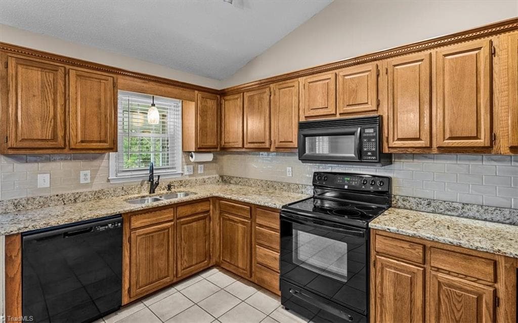 Stick/Site Built at 1703 Foxhall Lane, Greensboro NC 27410-8343, Greensboro, photo 19 of 37