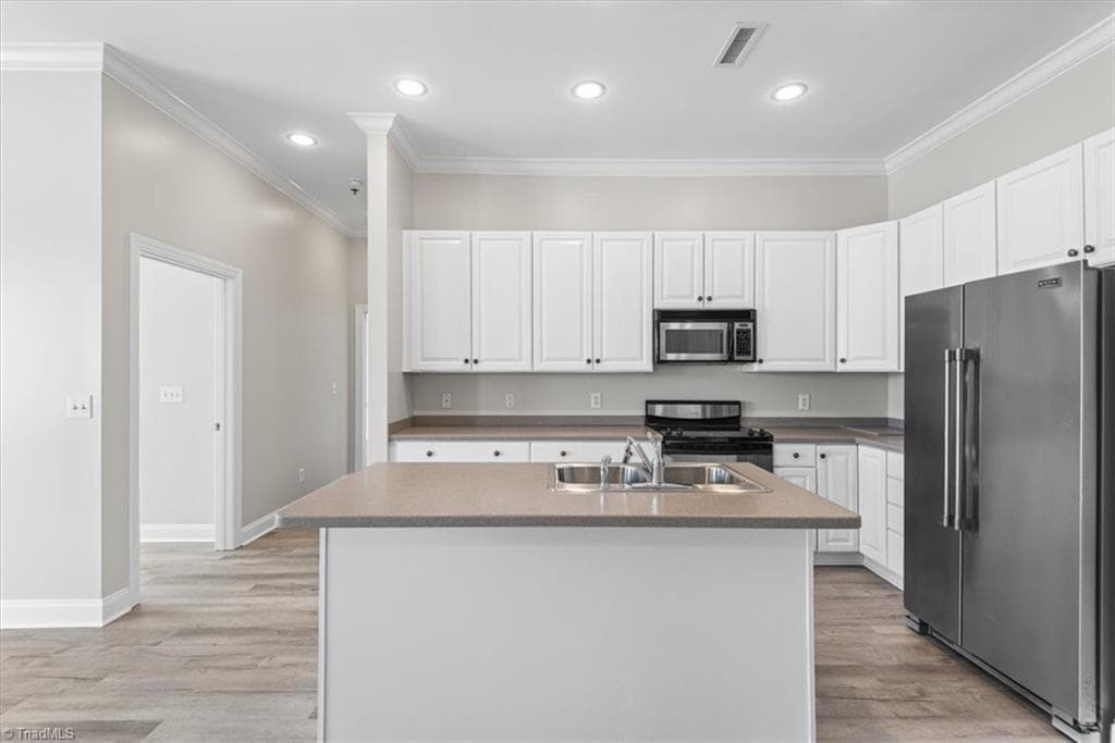 Stick/Site Built at 113 N Church Street # 206, Greensboro NC 27401, photo 2 of 14