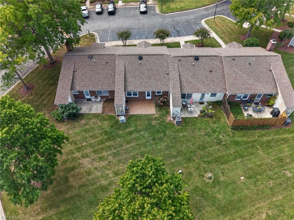 Stick/Site Built at 6 Prairie Trail # C, Greensboro NC 27410, photo 27 of 27
