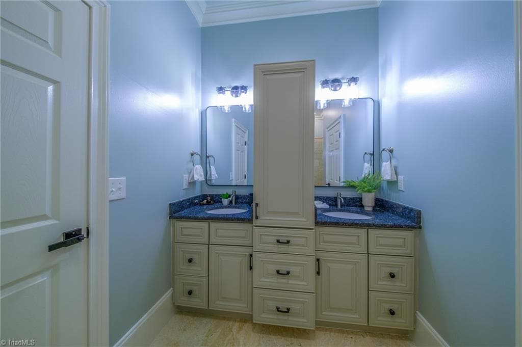 Stick/Site Built at 1703 River Knoll Court, Greensboro NC 27409, Greensboro, photo 32 of 50