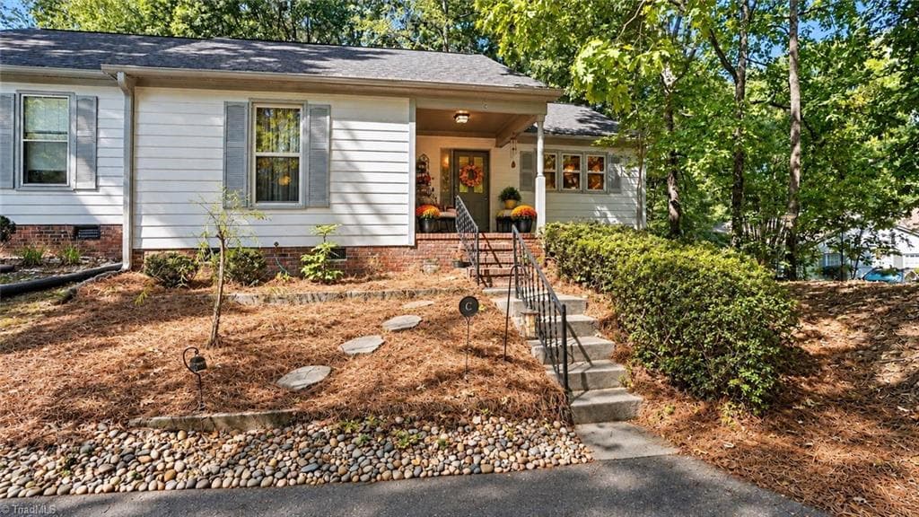 Stick/Site Built at 926 Chatfield Drive # C, Jamestown NC 27282, Jamestown, photo 2 of 25