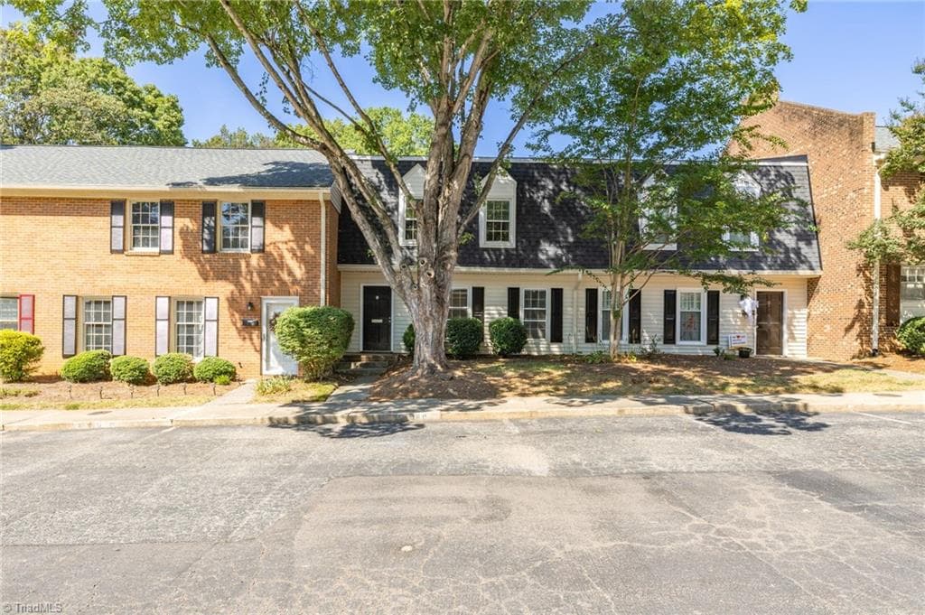 Stick/Site Built at 4080 Huntingreen Lane # C, Winston-Salem NC 27106, Winston-Salem, photo 5 of 56