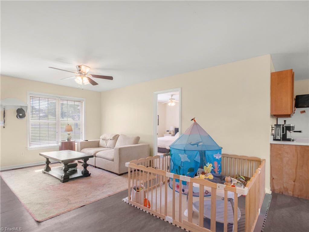 Stick/Site Built at 285 Raven Circle, Lexington NC 27292, photo 6 of 20