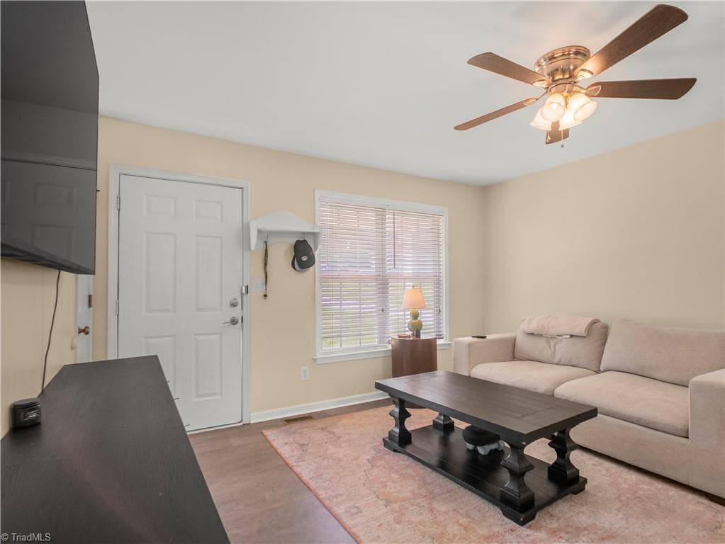 Stick/Site Built at 285 Raven Circle, Lexington NC 27292, photo 7 of 20