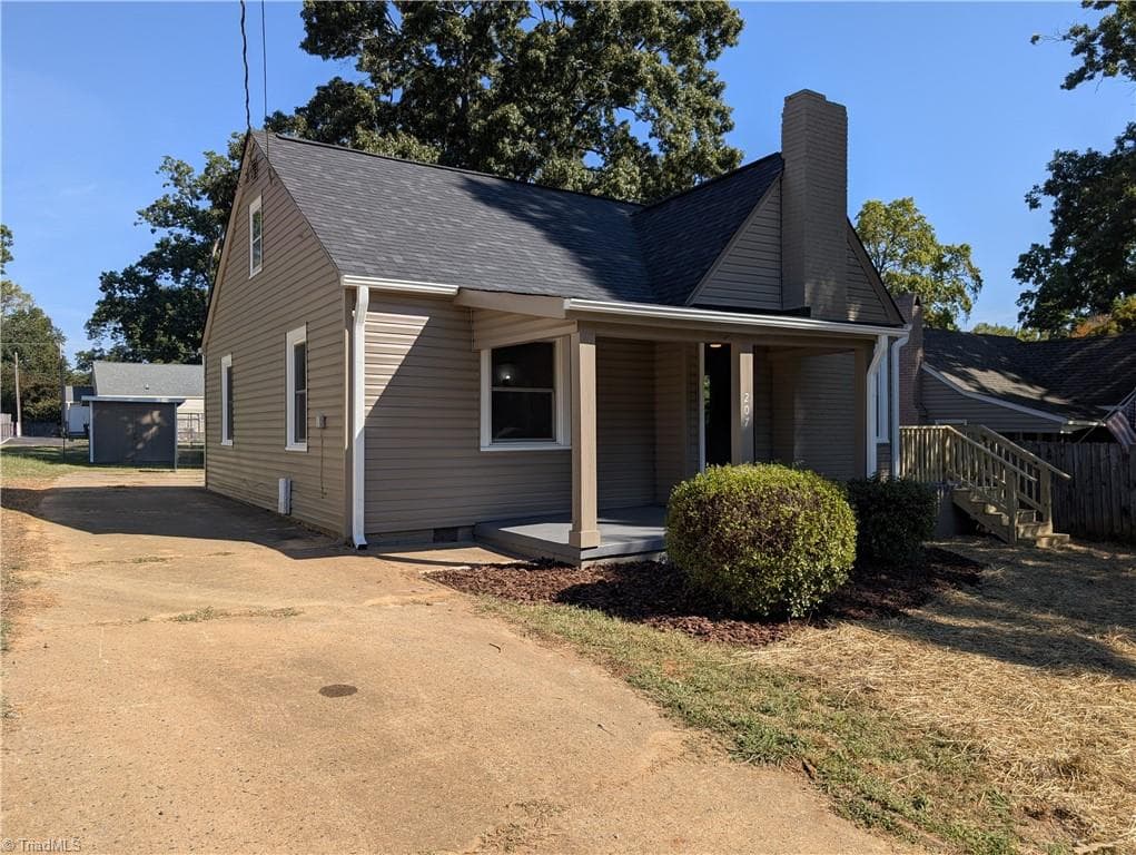 Stick/Site Built at 207 Springfield Road, High Point NC 27263, High Point, photo 3 of 66