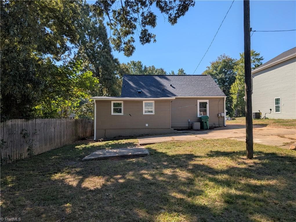 Stick/Site Built at 207 Springfield Road, High Point NC 27263, High Point, photo 55 of 66