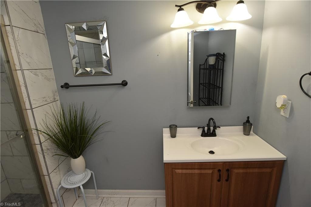 Stick/Site Built at 1314 First Street E, Winston-Salem NC 27101, Winston-Salem, photo 11 of 32