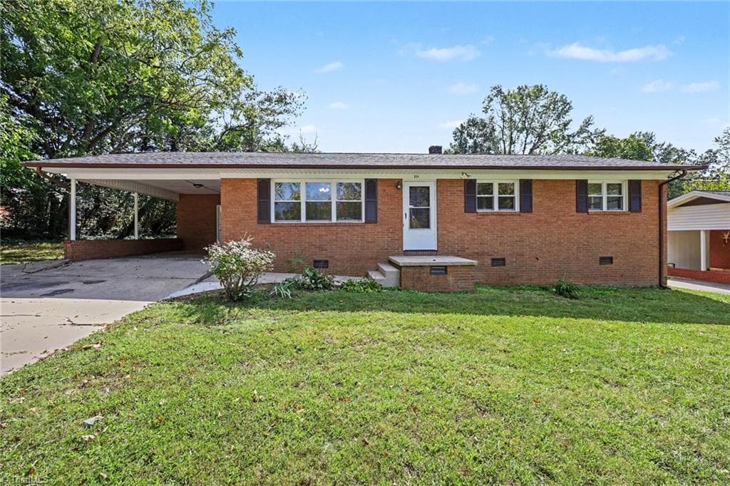 Stick/Site Built at 324 Silver Avenue, Asheboro NC 27203, Asheboro, photo 3 of 56