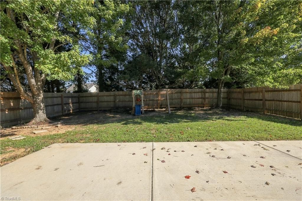 Stick/Site Built at 15 Pilot Ridge Court, Greensboro NC 27407, photo 41 of 45