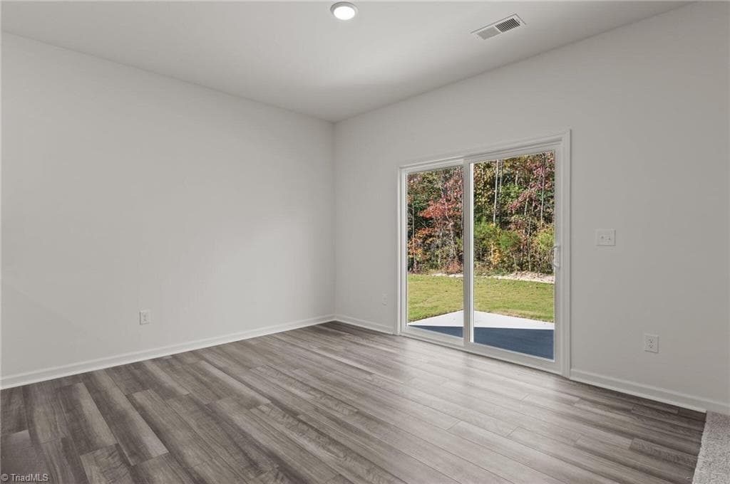 Stick/Site Built at 1038 Riverbank Drive, Kernersville NC 27284, Kernersville, photo 5 of 46