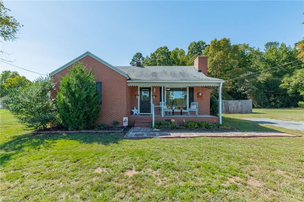1464 S Main Street, Randleman NC 27317