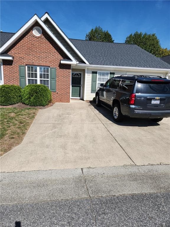 Stick/Site Built at 716 Wynbrook Square Lane, Winston-Salem NC 27103, Winston-Salem, photo 5 of 33