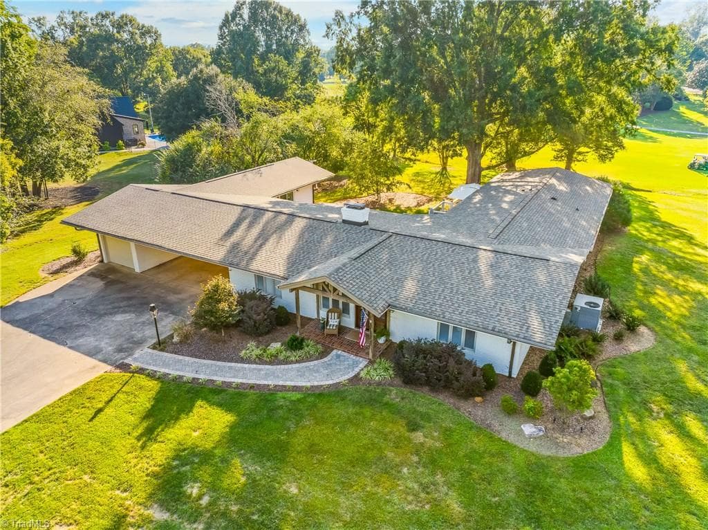 611 Burning Tree Circle, High Point NC 27265