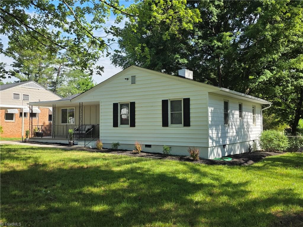 Stick/Site Built at 323 Western Boulevard, Lexington NC 27295, Lexington, photo 7 of 56
