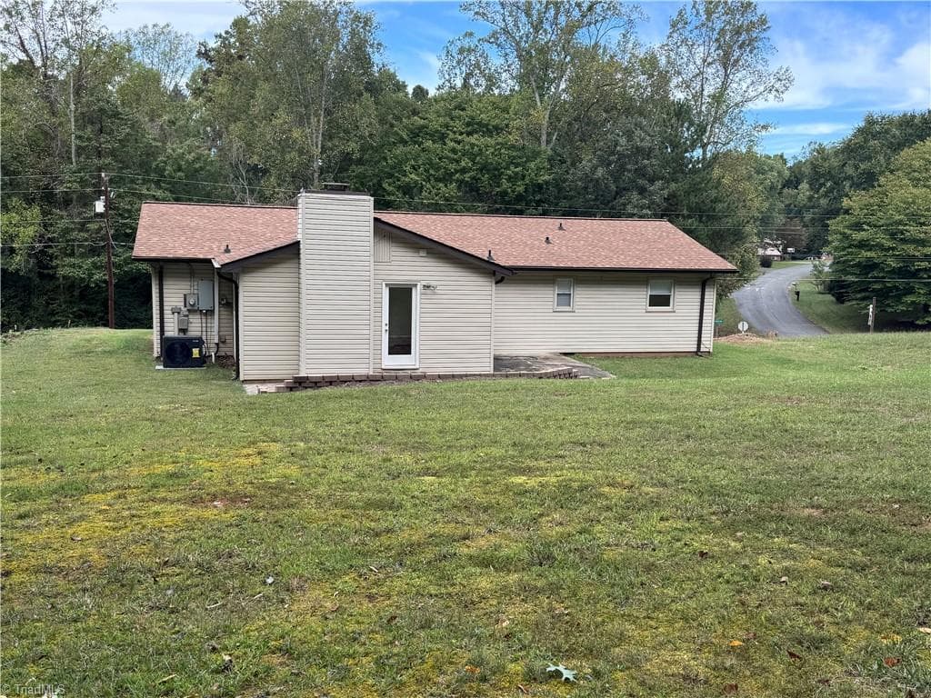 Stick/Site Built at 305 Kingston Drive, King NC 27021, King, photo 63 of 68