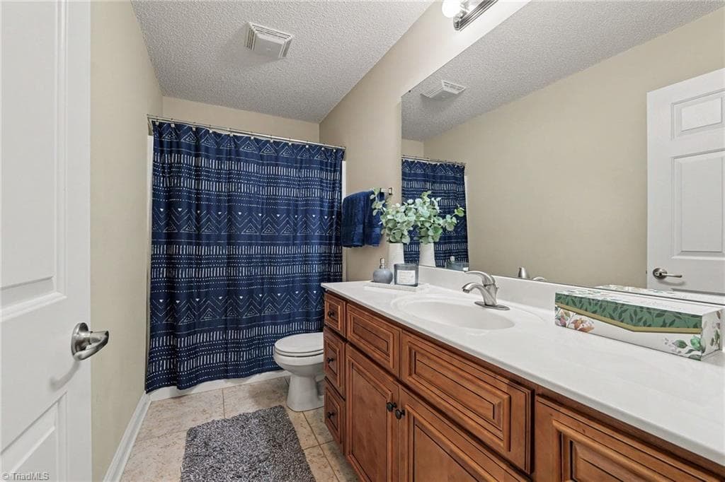 Stick/Site Built at 725 S Main Street # 2B, Asheboro NC 27203, Asheboro, photo 16 of 22