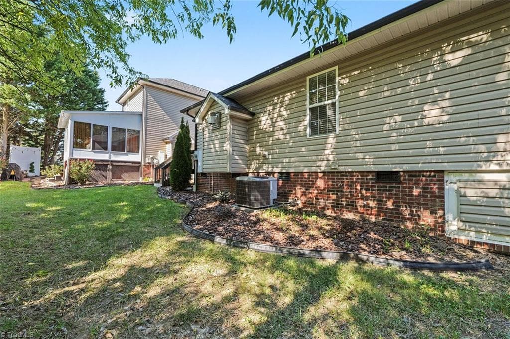 Stick/Site Built at 725 S Main Street # 2B, Asheboro NC 27203, Asheboro, photo 21 of 22