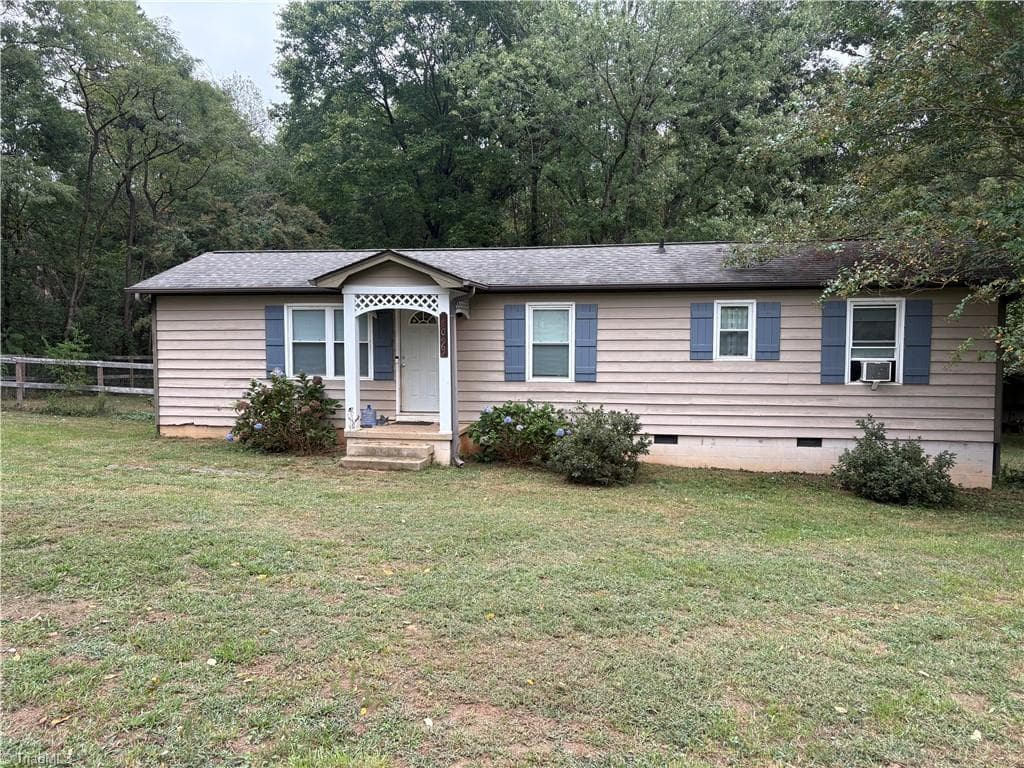 8099 Mcknight Road, Belews Creek NC 27009