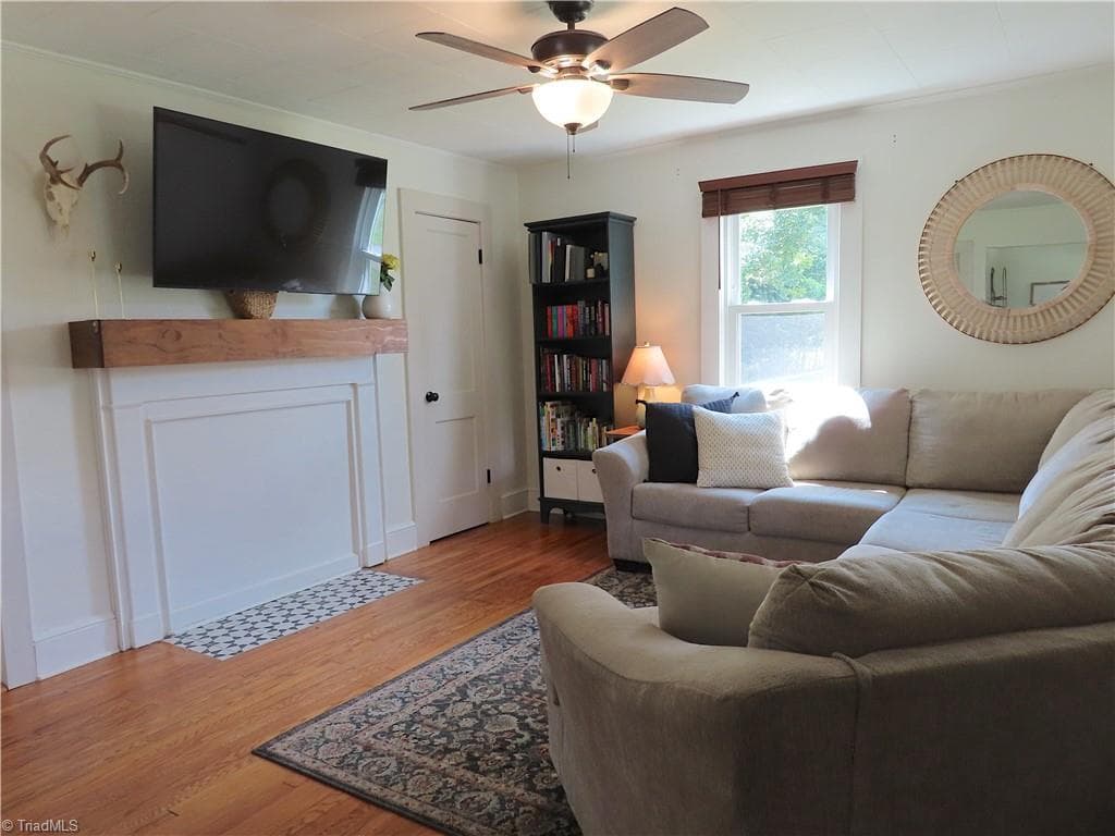 Stick/Site Built at 202 Oak Hill Drive, Mount Airy NC 27030, photo 7 of 14