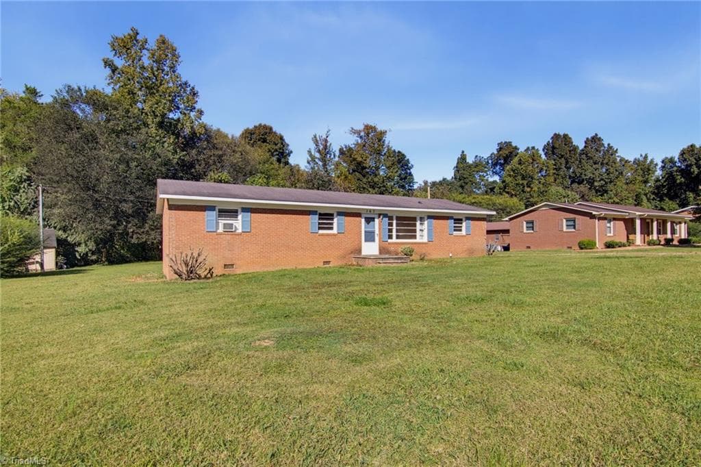 Stick/Site Built at 167 Brook Drive, Mocksville NC 27028, Mocksville, photo 3 of 60