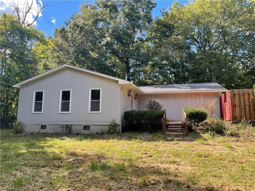 Stick/Site Built at 4039 Bethania Station Road, Winston-Salem NC 27106, Winston-Salem, photo 7 of 68