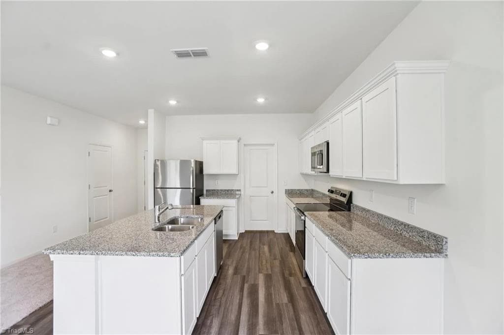 Stick/Site Built at 2511 Bluff Oak Drive, Kernersville NC 27284, Kernersville, photo 15 of 26