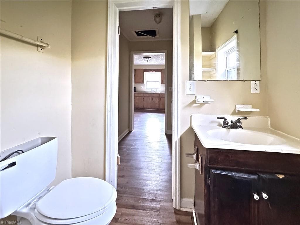 Stick/Site Built at 1134 24th Street NE, Winston-Salem NC 27105, Winston-Salem, photo 33 of 52