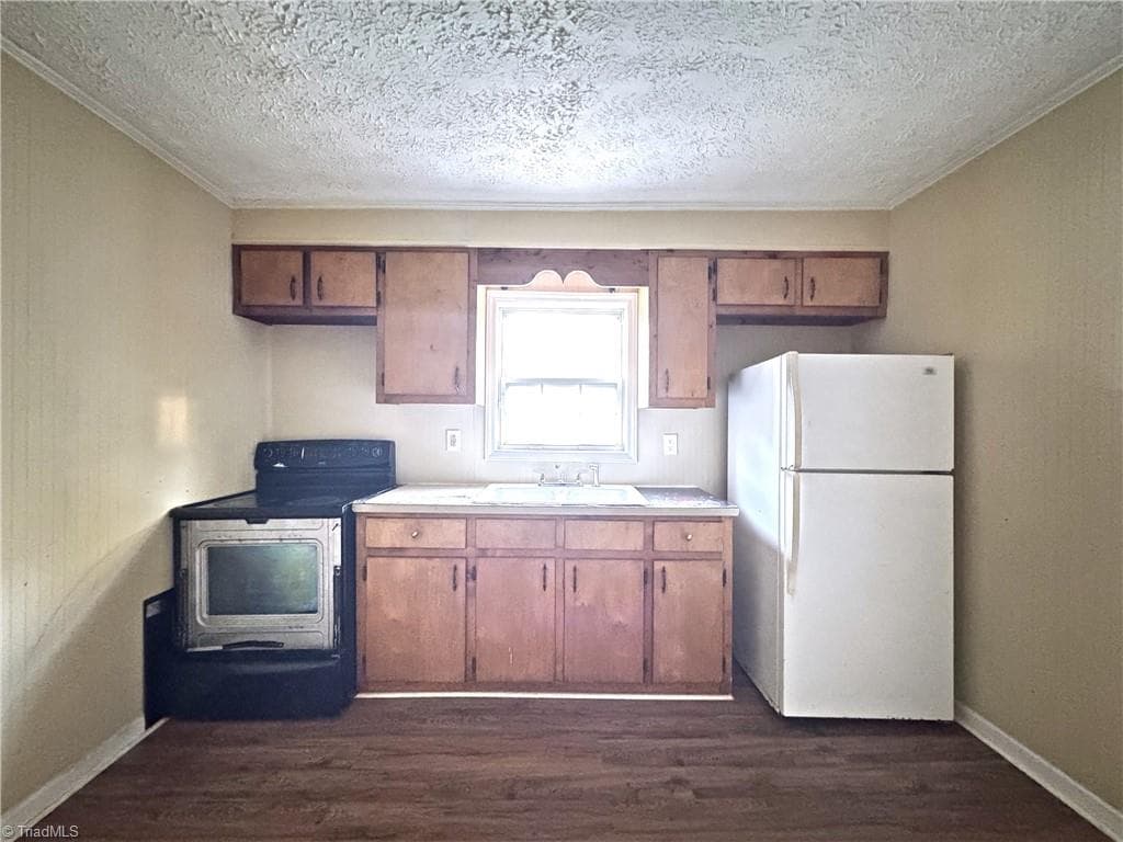 Stick/Site Built at 1134 24th Street NE, Winston-Salem NC 27105, Winston-Salem, photo 19 of 52