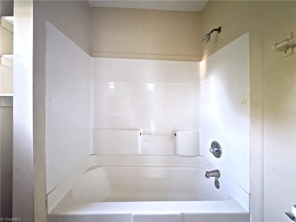 Stick/Site Built at 1134 24th Street NE, Winston-Salem NC 27105, Winston-Salem, photo 35 of 52