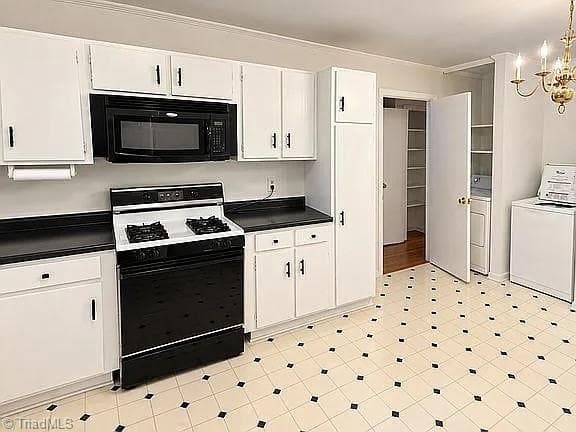 Stick/Site Built at 3980 Burnham Circle, Winston-Salem NC 27105, Winston-Salem, photo 19 of 36