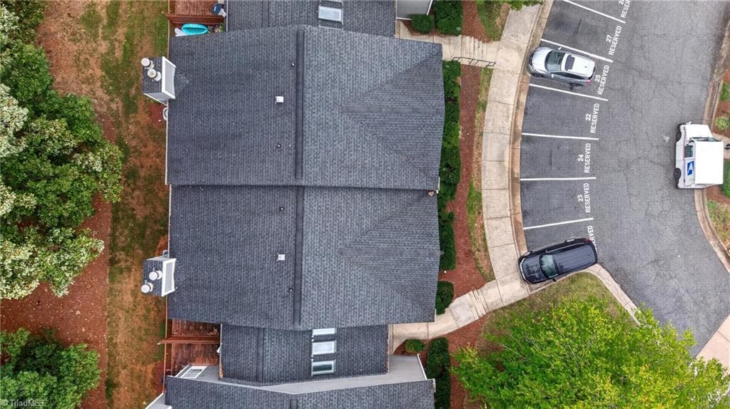 Stick/Site Built at 731 Shelby Drive # D, Greensboro NC 27409, Greensboro, photo 3 of 78