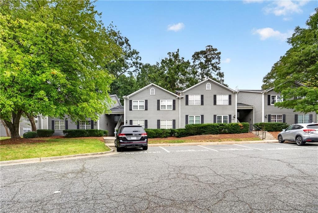 Stick/Site Built at 731 Shelby Drive # D, Greensboro NC 27409, Greensboro, photo 21 of 78