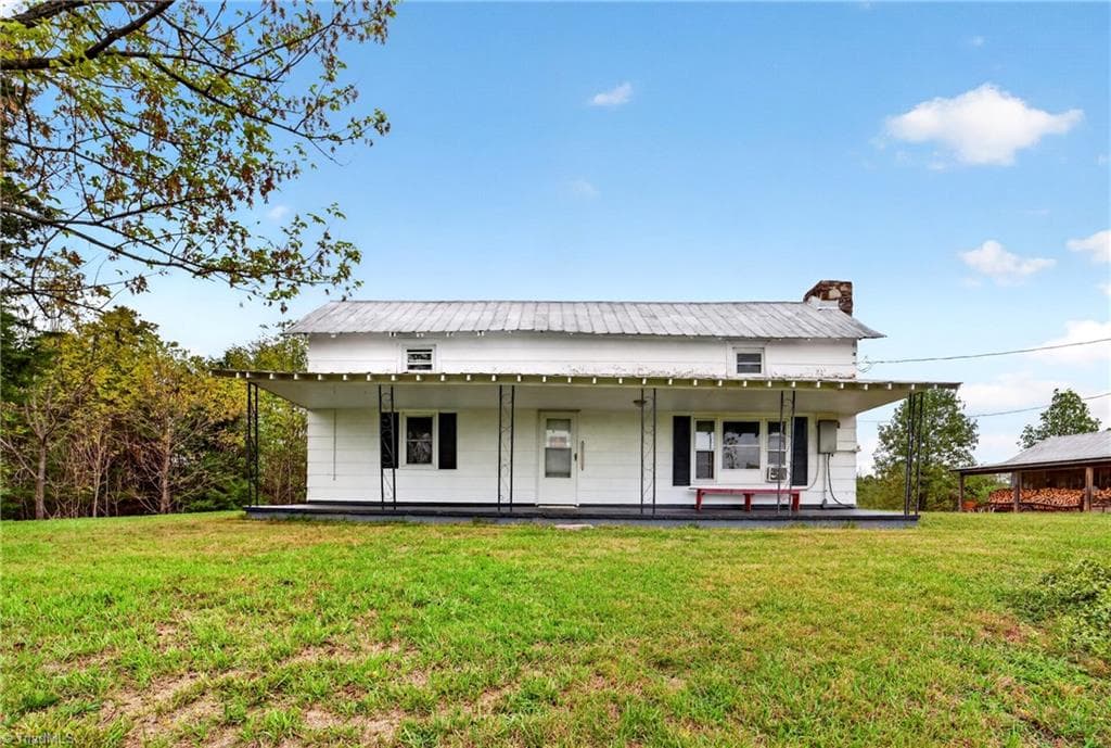 1757 Jewel Road, Danbury NC 27016
