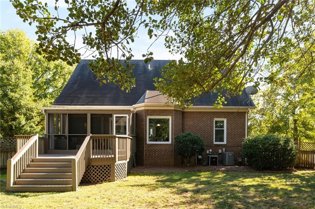 Stick/Site Built at 1101 Maplewood Avenue, High Point NC 27265, High Point, photo 43 of 49