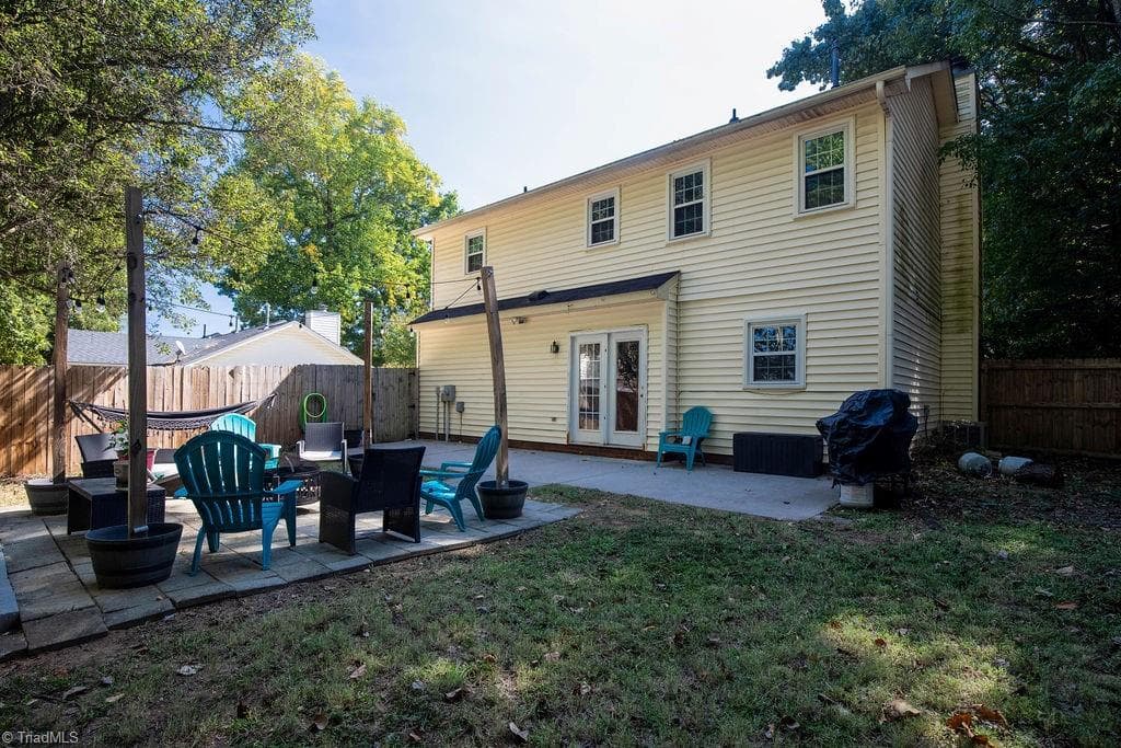 Stick/Site Built at 2519 White Fence Way, High Point NC 27265, High Point, photo 33 of 40
