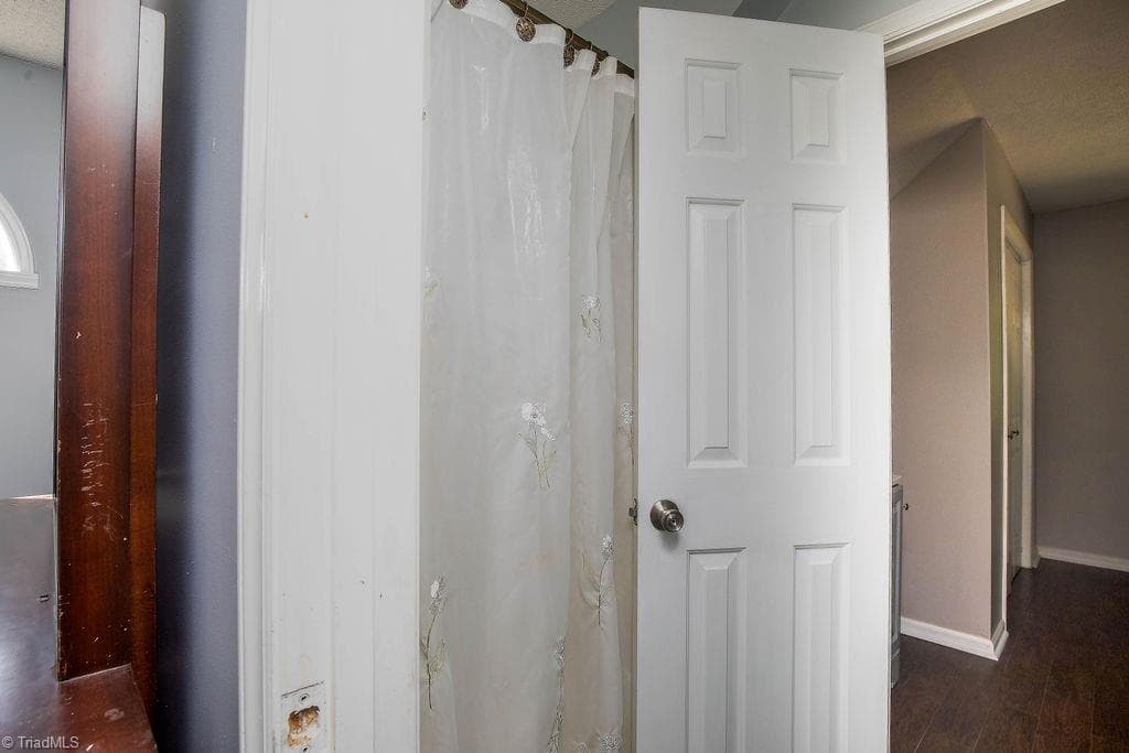 Stick/Site Built at 27 Hickory Trail, Thomasville NC 27360, Thomasville, photo 12 of 20