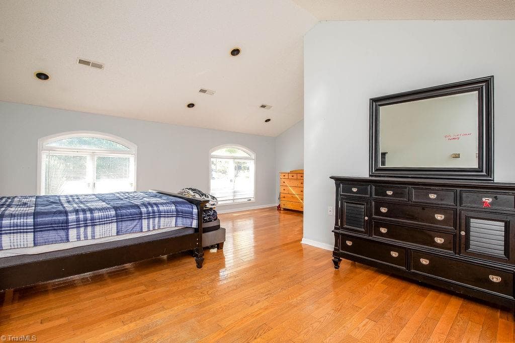 Stick/Site Built at 27 Hickory Trail, Thomasville NC 27360, Thomasville, photo 8 of 20