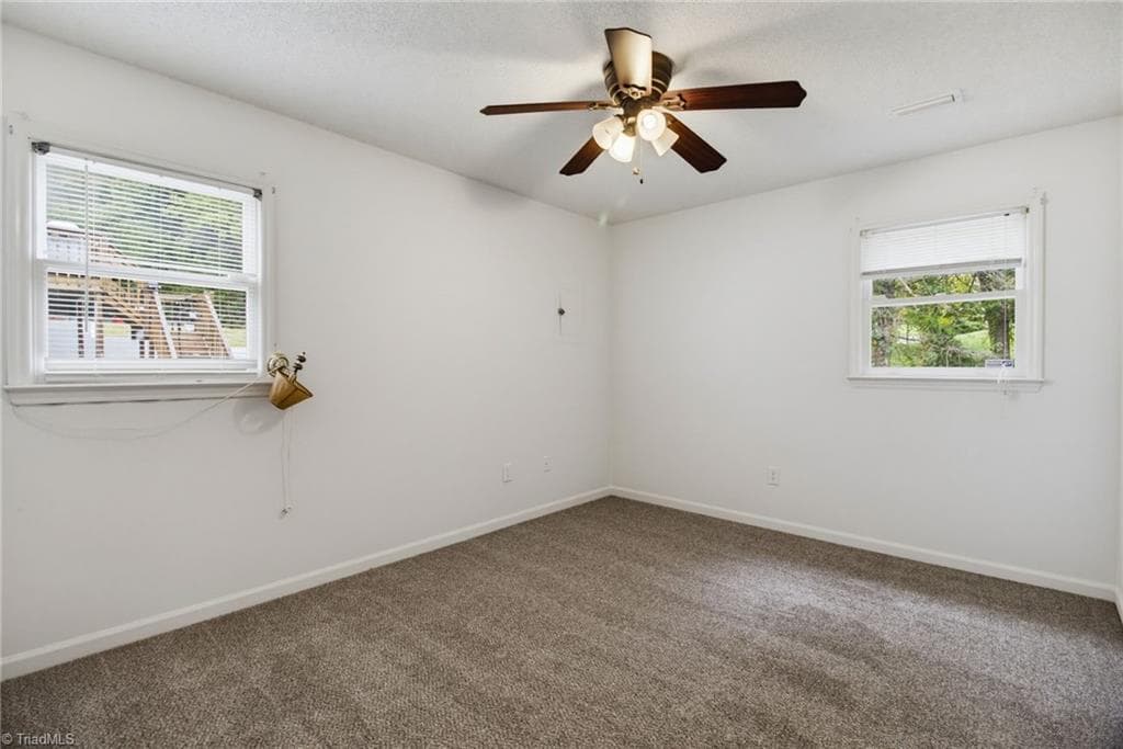 Stick/Site Built at 956 Heatherstone Drive, Winston-Salem NC 27104, Winston-Salem, photo 33 of 56
