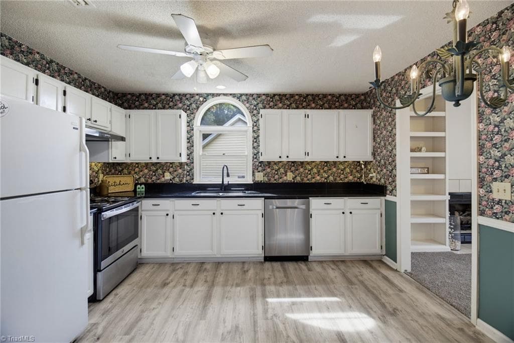 Stick/Site Built at 956 Heatherstone Drive, Winston-Salem NC 27104, Winston-Salem, photo 17 of 56