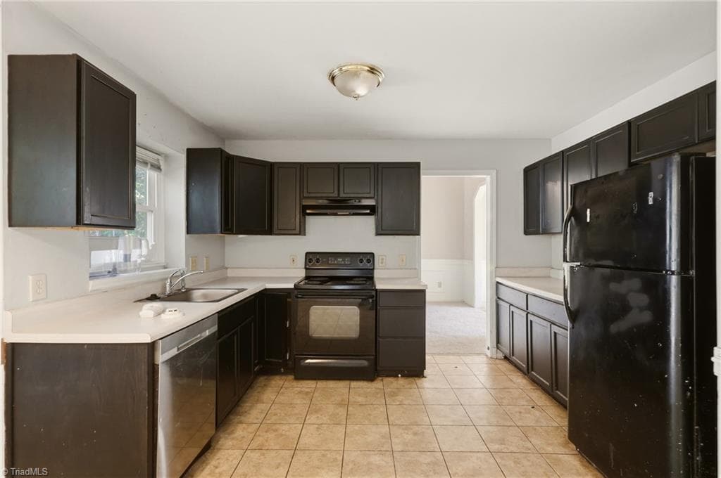Stick/Site Built at 5 Whispering Court, Greensboro NC 27407, photo 10 of 45