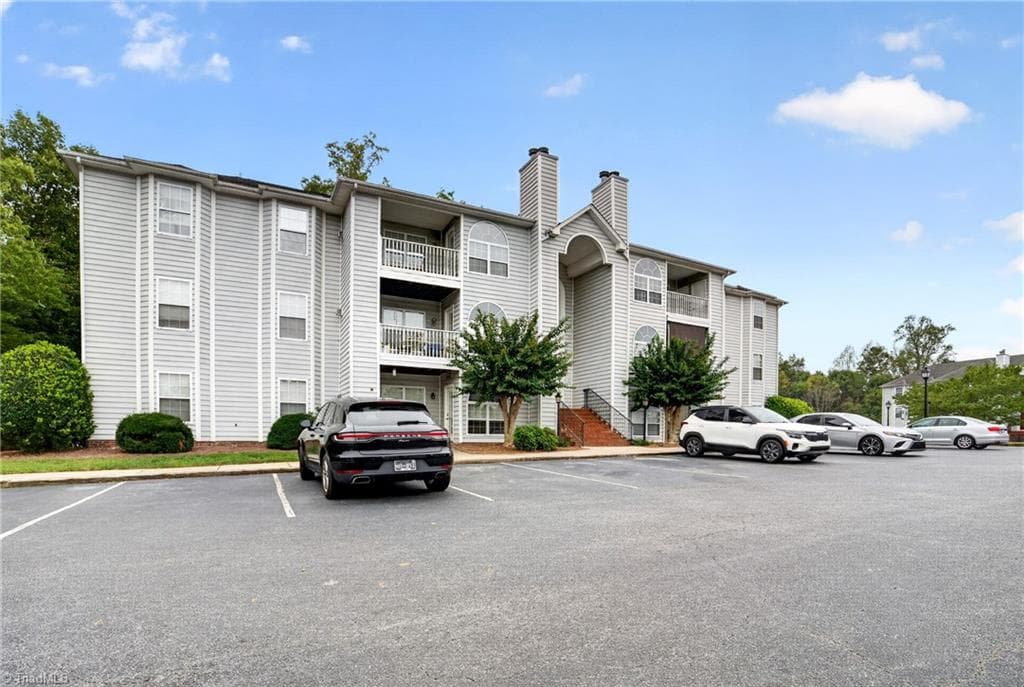 Stick/Site Built at 3642 Morris Farm Drive # 2B, Greensboro NC 27409, Greensboro, photo 43 of 76