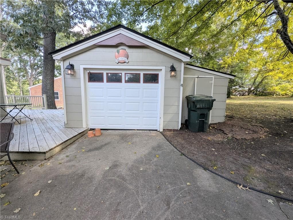 Stick/Site Built at 113 Circle Drive, Thomasville NC 27360, Thomasville, photo 7 of 66