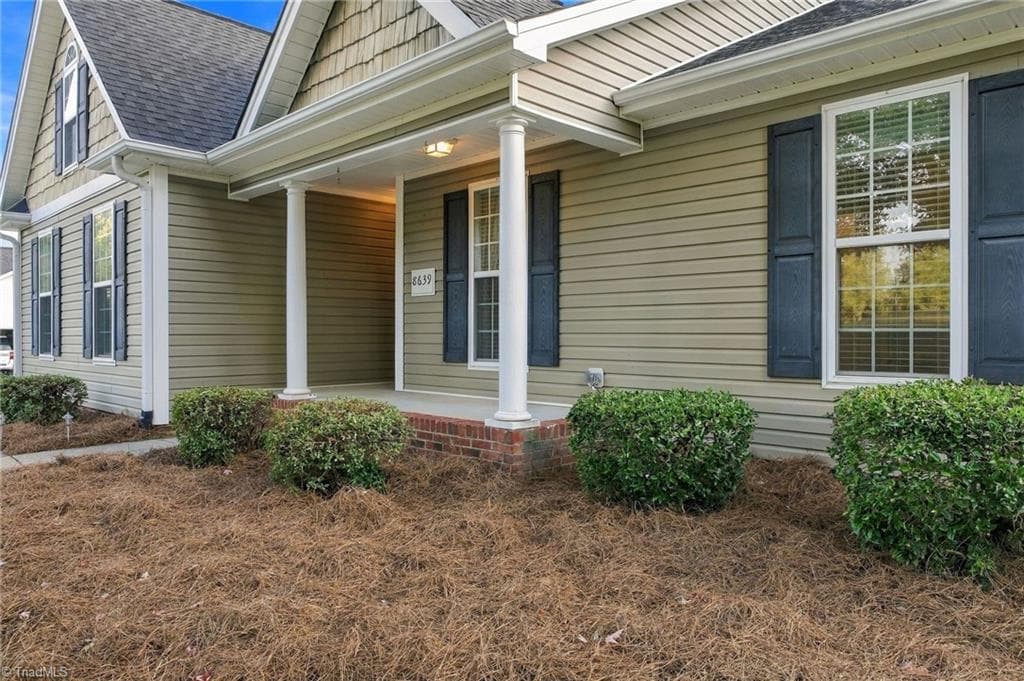 Stick/Site Built at 8639 Circle Drive, Rural Hall NC 27045, Rural Hall, photo 33 of 41