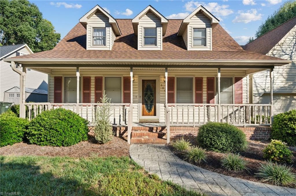 Stick/Site Built at 300 Daniel Paul Drive, Archdale NC 27263, Archdale, photo 3 of 82