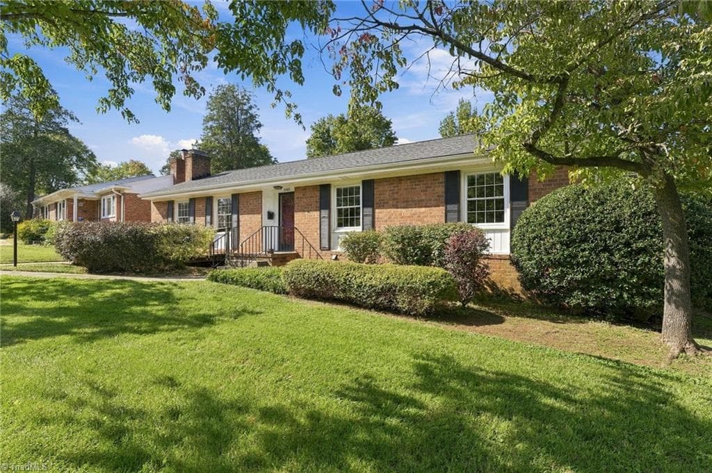 Stick/Site Built at 2502 Fairway Drive, Greensboro NC 27408, Greensboro, photo 3 of 78