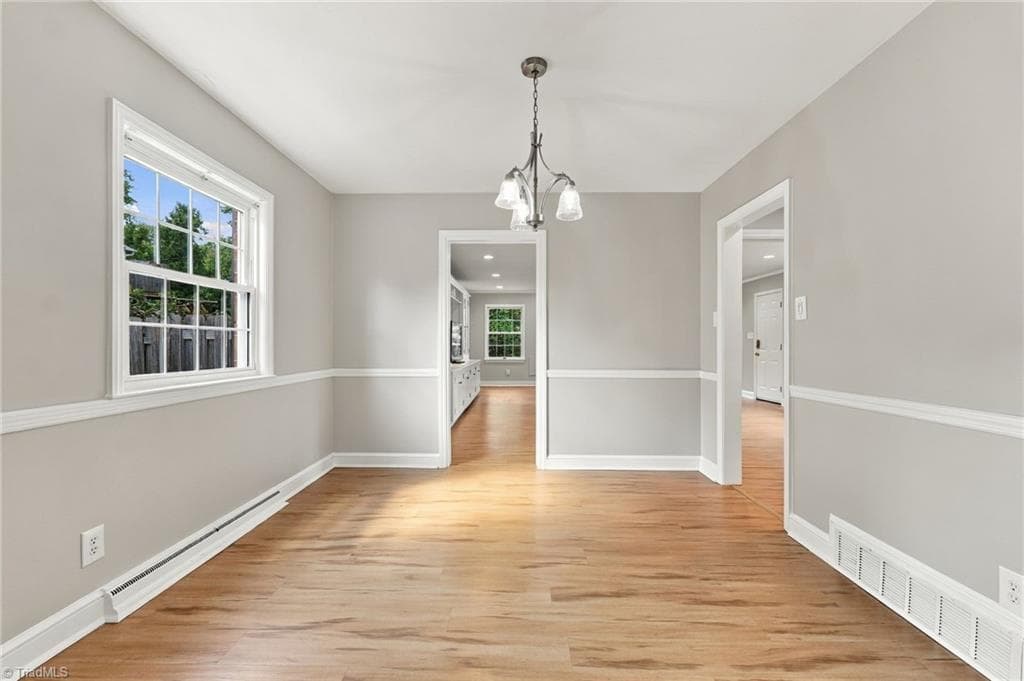 Stick/Site Built at 2502 Fairway Drive, Greensboro NC 27408, Greensboro, photo 21 of 78
