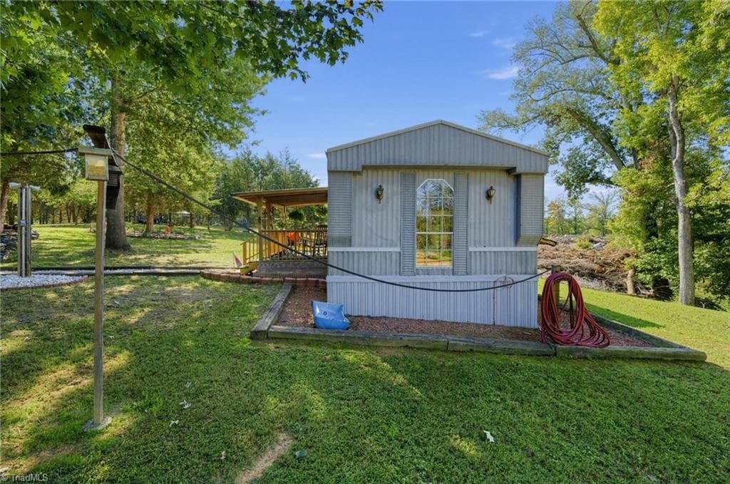Manufactured Home at 1158 Rockingham Lake Road, Reidsville NC 27320, Reidsville, photo 9 of 58