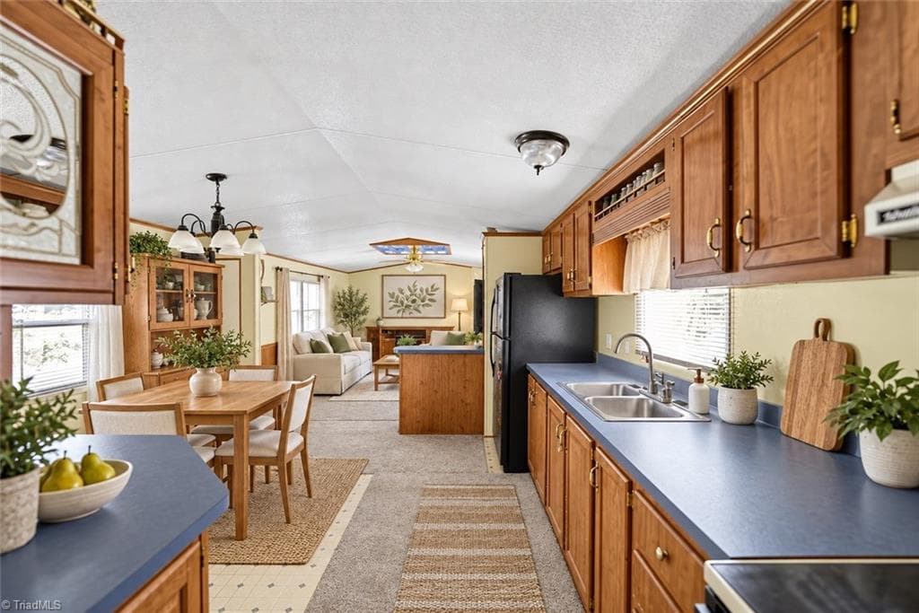 Manufactured Home at 1158 Rockingham Lake Road, Reidsville NC 27320, Reidsville, photo 17 of 58
